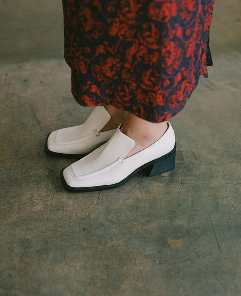 Suzanne Rae Wide Toe Loafer in White