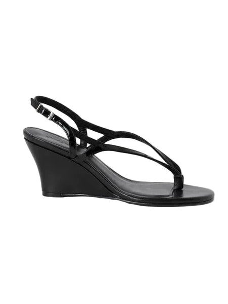Gimaguas Sandal Wedge in Black
