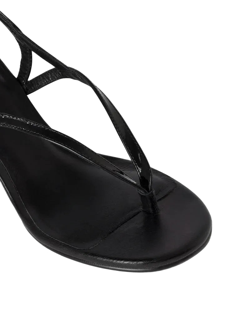 Gimaguas Sandal Wedge in Black