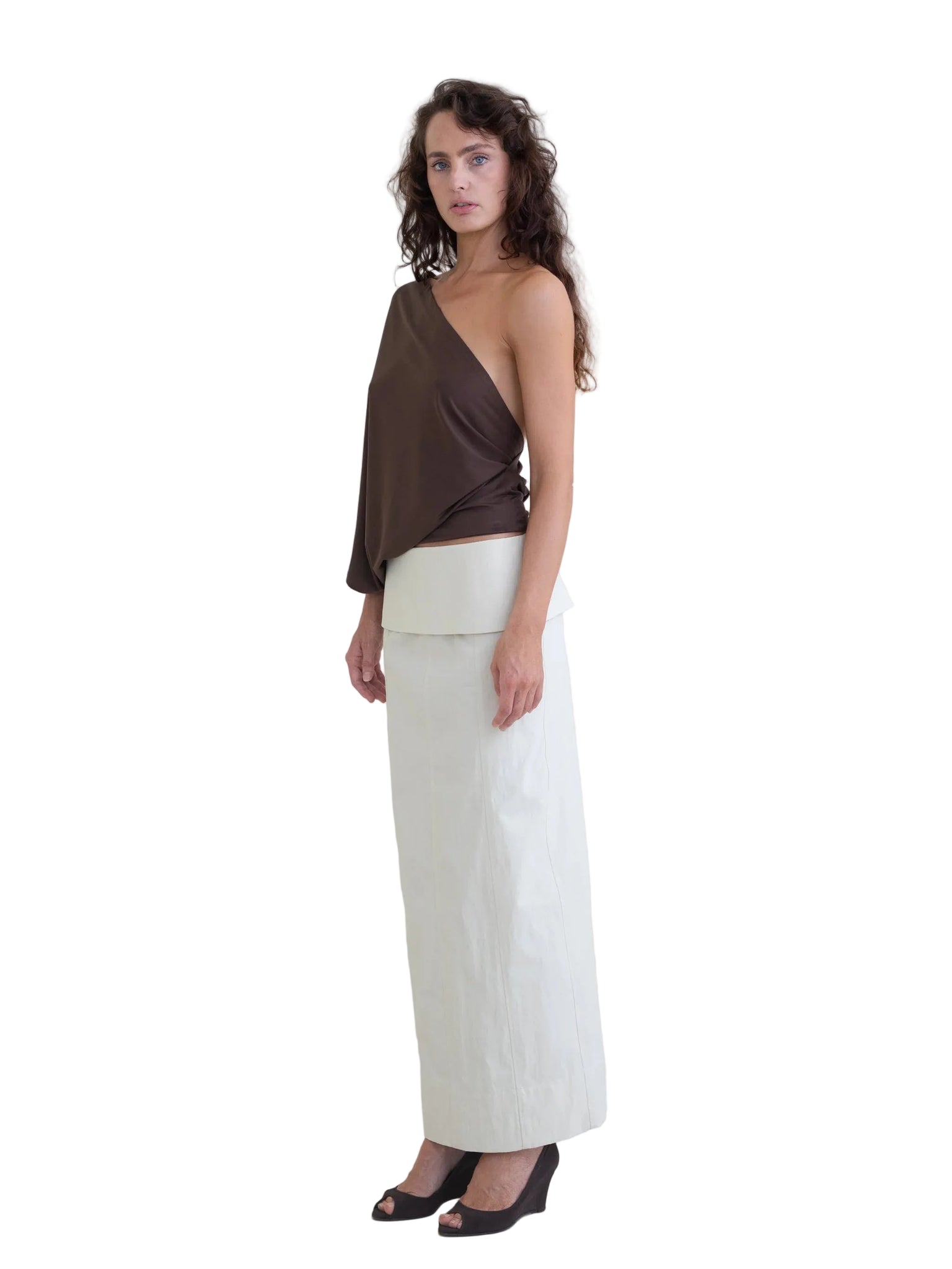BELLE ANNA Arden Top in Brown
