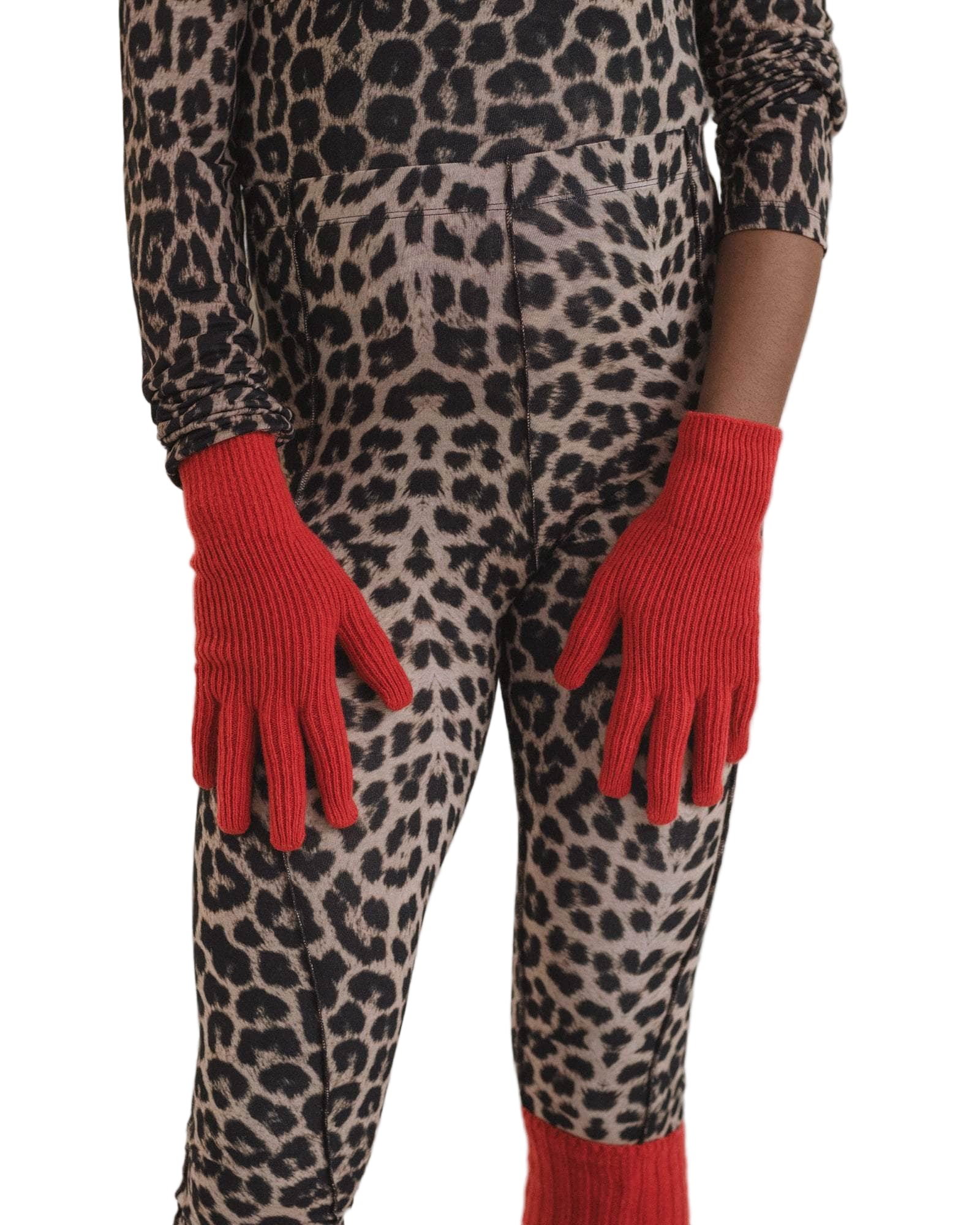 Baserange Ribbed Gloves in Melograno Red