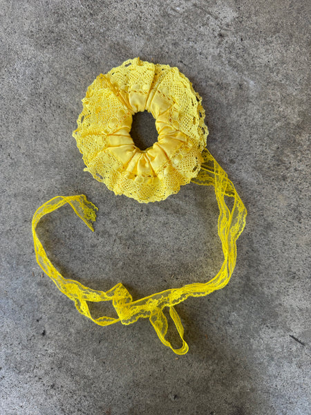 Merrma Earth Lace Scrunchie in Yellow
