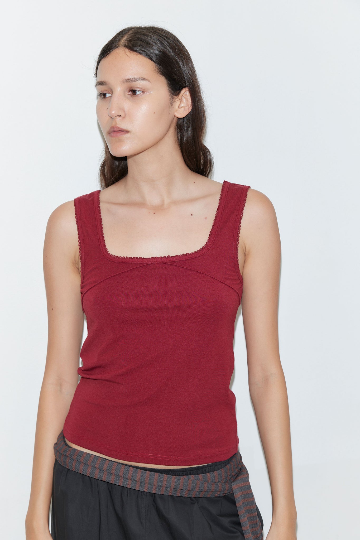 Deiji Studios Piping Tank in Crimson