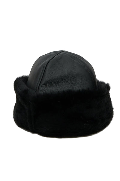 Cawley Leather Back Straight Hair Sheepskin Cap in Black