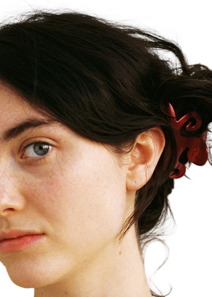 Merrma Earth in River Clip in Red